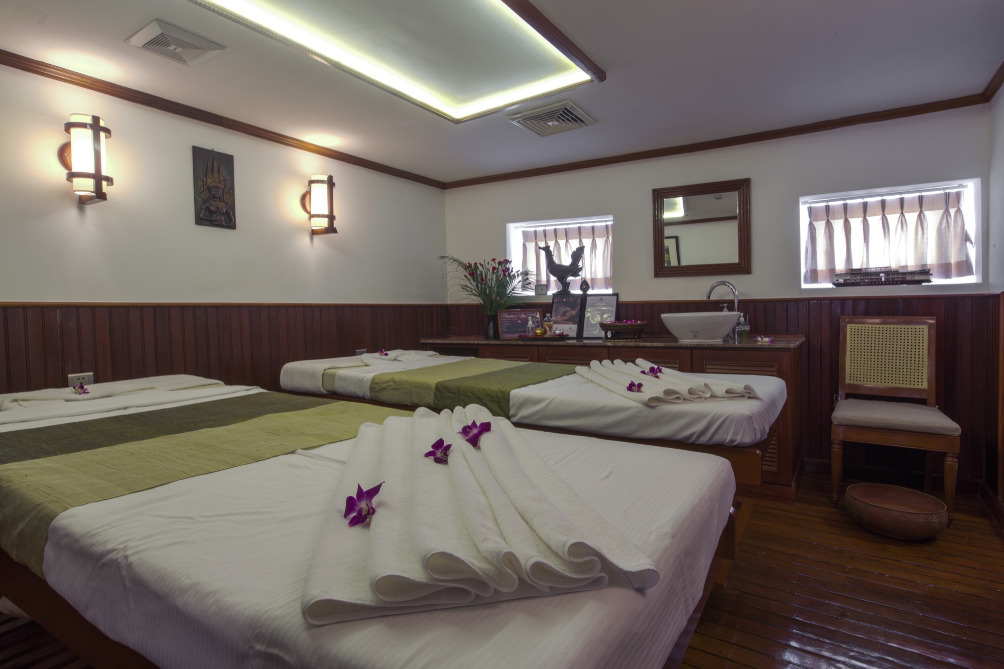 Pandaw RV Mekong Pandaw Spa 3.jpg